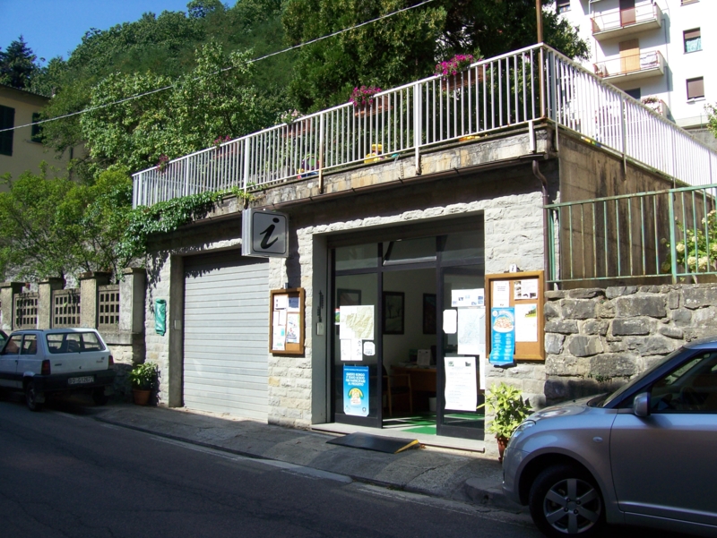  Image name: Ufficio01.jpg 
 width: 800 pixel 
 height: 601 pixel 
 Size: 468294 bytes 
 Click to enlarge 